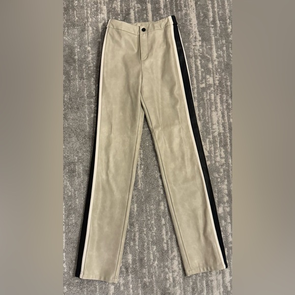 Waydamin Vegan Leather Moto Pants - Picture 4 of 7